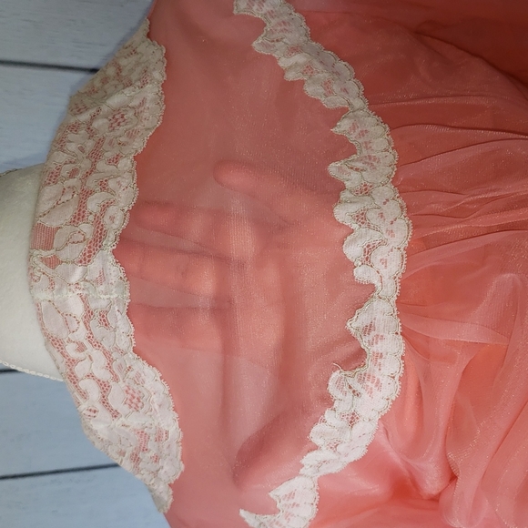 Vintage Chiffon Peignoir/ Robe (Gossard Artemis) - Picture 8 of 14